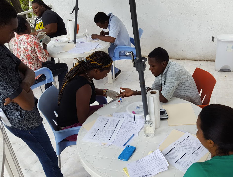 formation aides cfe santé communautaire santé sexuelle genre vih sida ist hépatites dépistage accueil entretiens réduction des risques trod aerli